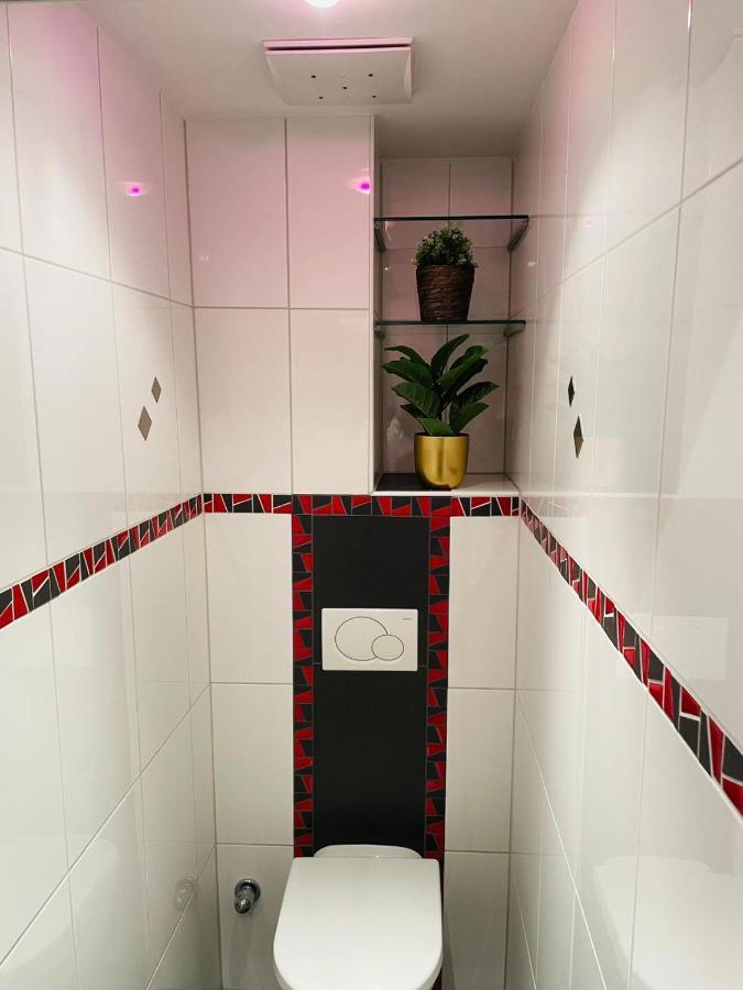 Super Deluxe Apartment - Near U6, U3 In City Center Wien Eksteriør billede